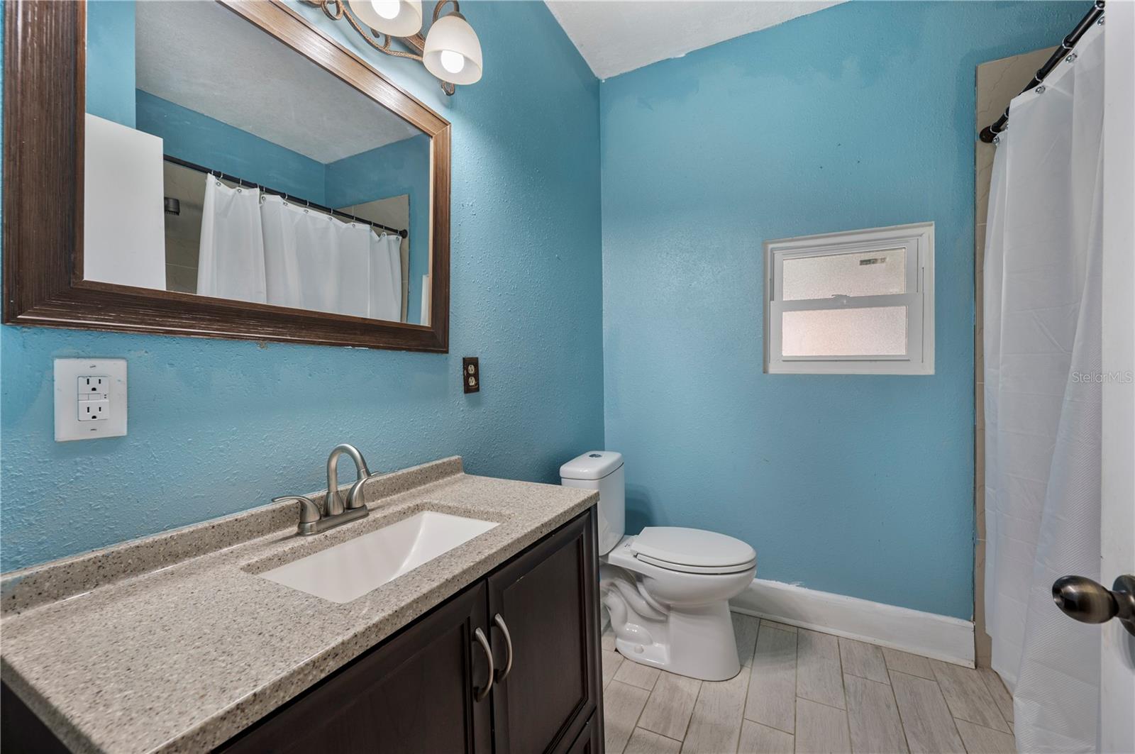 HORNEYS J T ADD 01 - Residential