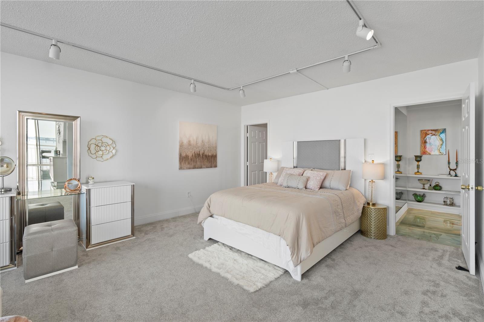 PIERCE 100 CONDO - Residential Lease