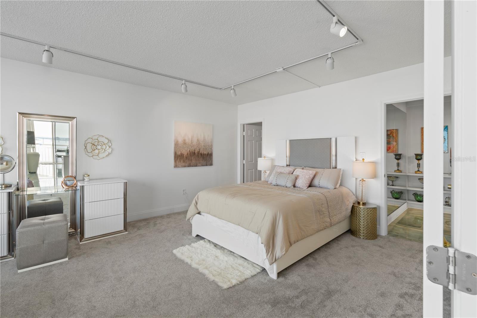 PIERCE 100 CONDO - Residential Lease