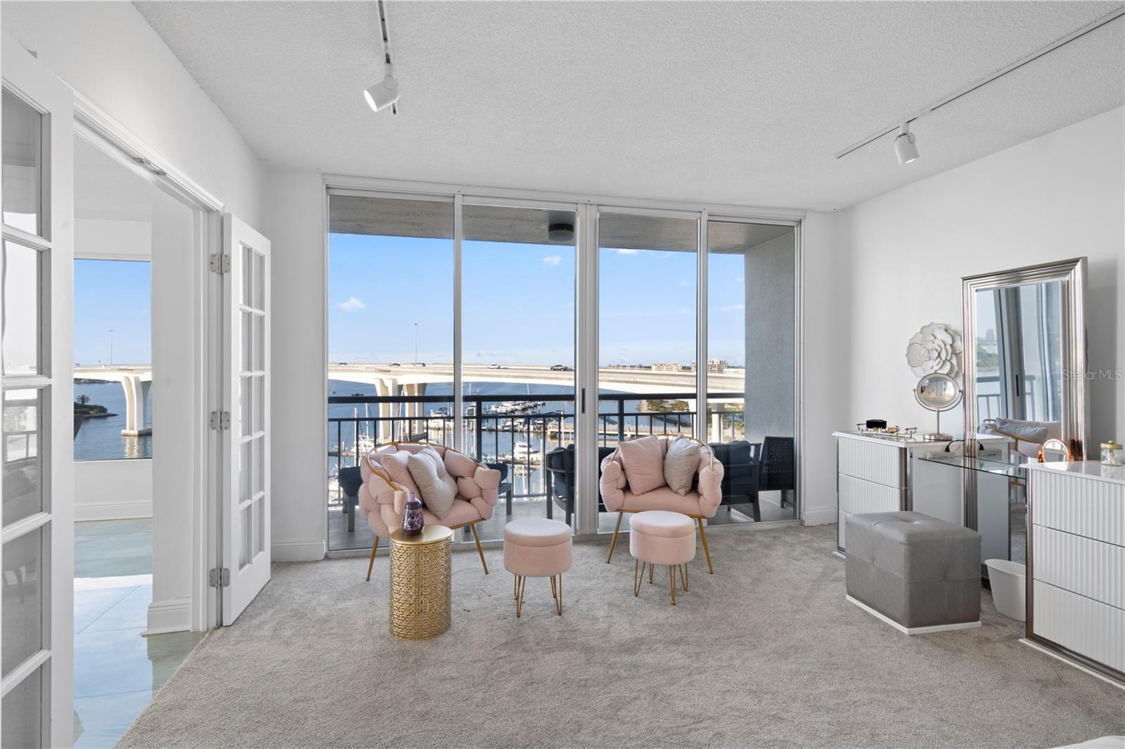 PIERCE 100 CONDO - Residential Lease