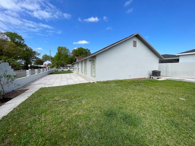 PINECREST VILLA - Residential