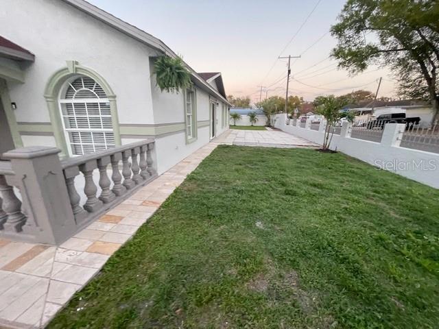 PINECREST VILLA - Residential