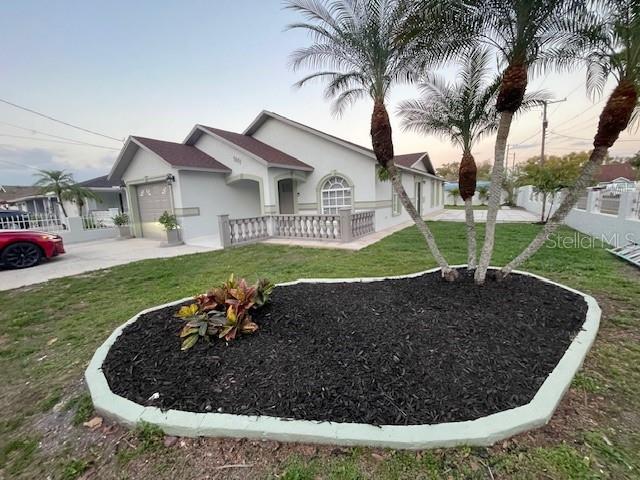 PINECREST VILLA - Residential