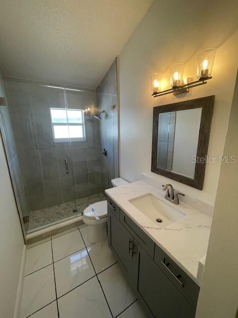 PINECREST VILLA - Residential