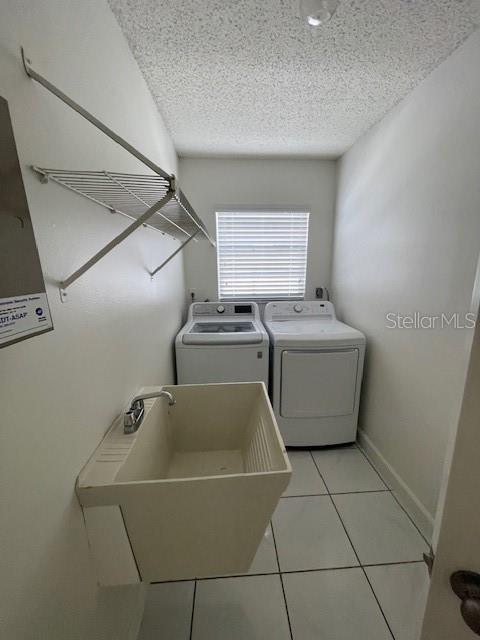 PINECREST VILLA - Residential