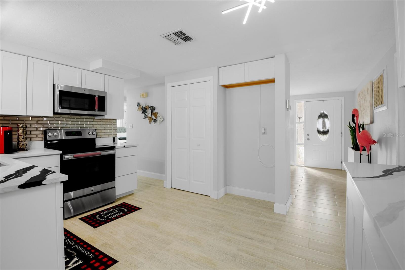 TAHITIAN HOMES - Residential