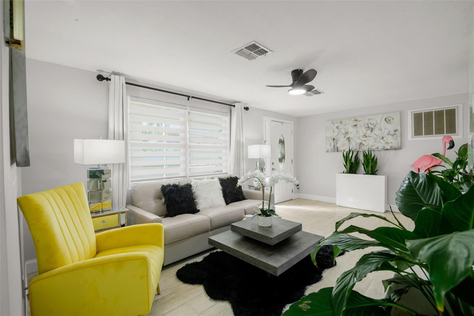 TAHITIAN HOMES - Residential