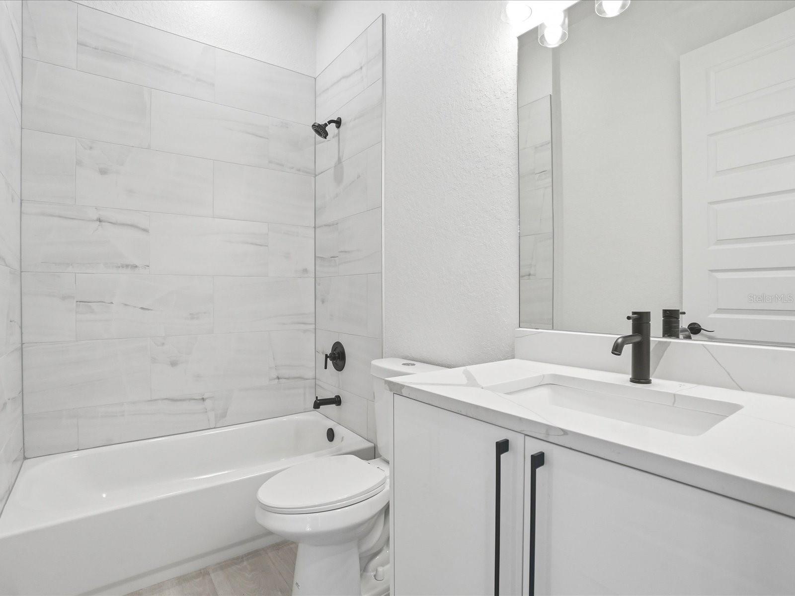 ROTONDA WEST PINE VALLEY - Residential
