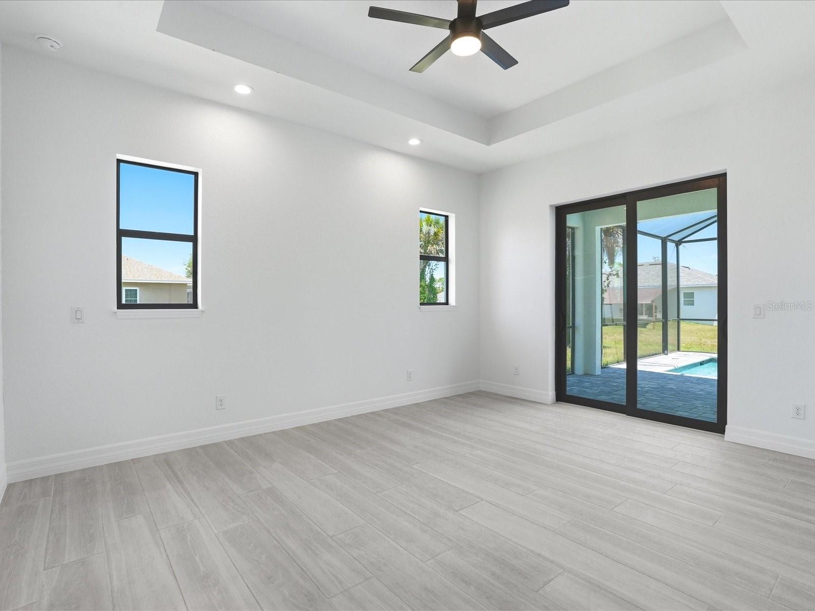 ROTONDA WEST PINE VALLEY - Residential