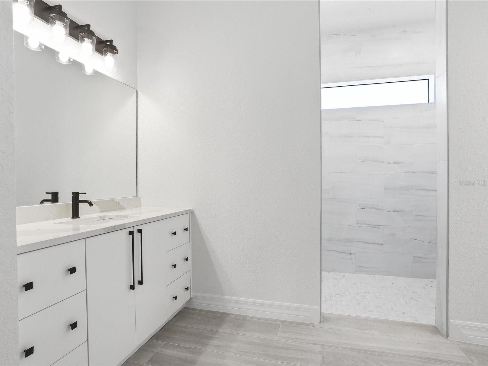 ROTONDA WEST PINE VALLEY - Residential