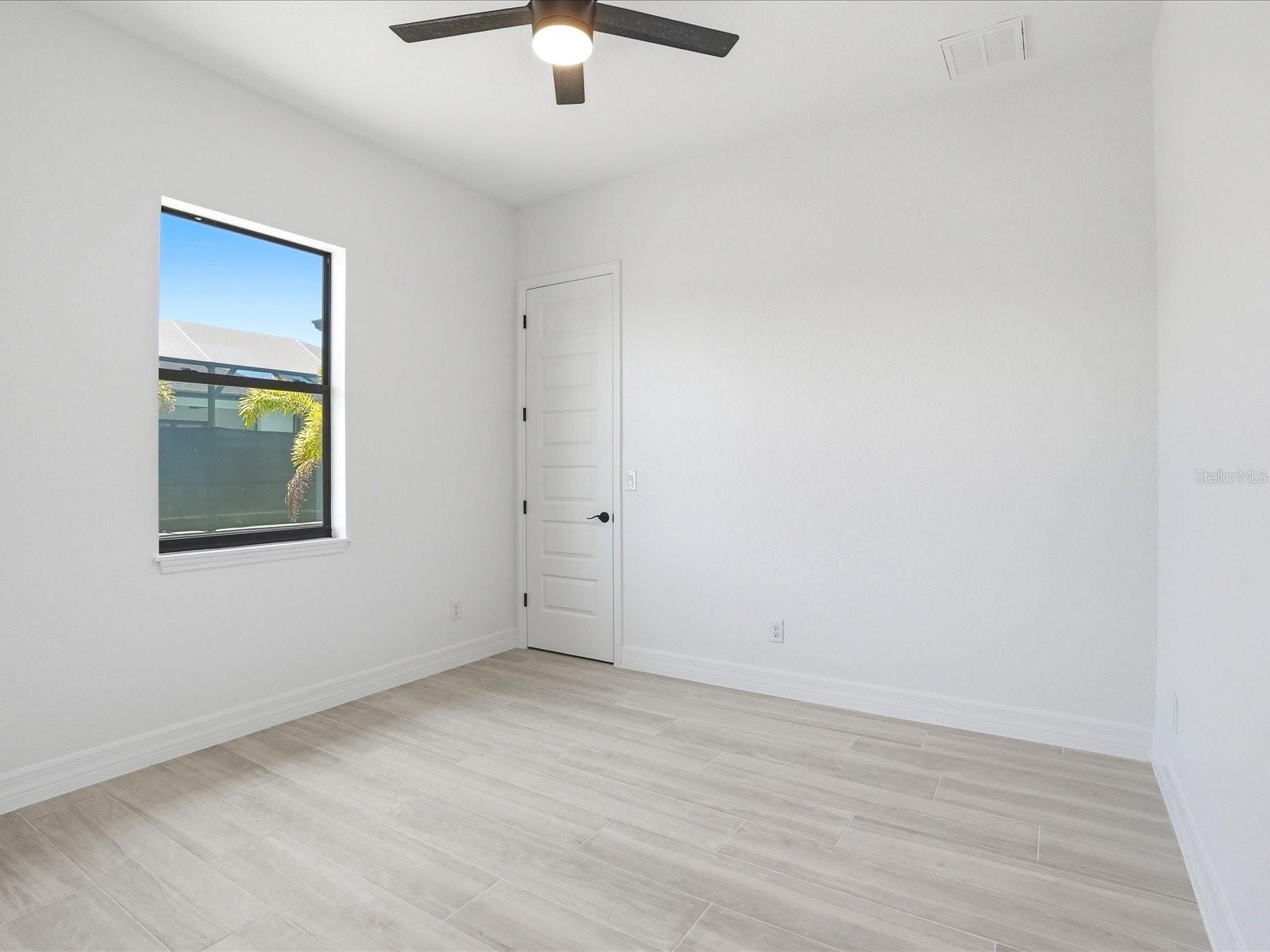 ROTONDA WEST PINE VALLEY - Residential