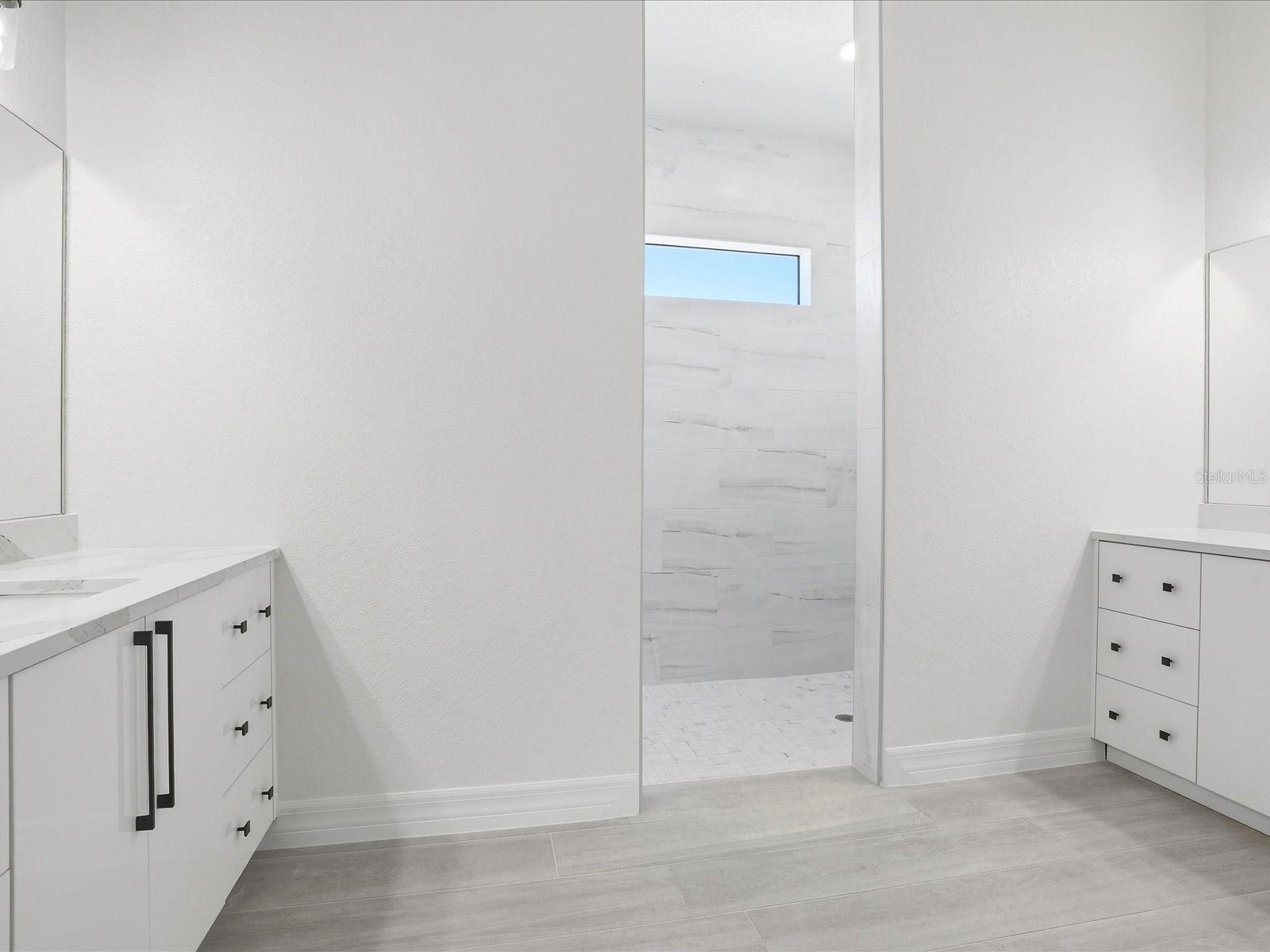 ROTONDA WEST PINE VALLEY - Residential