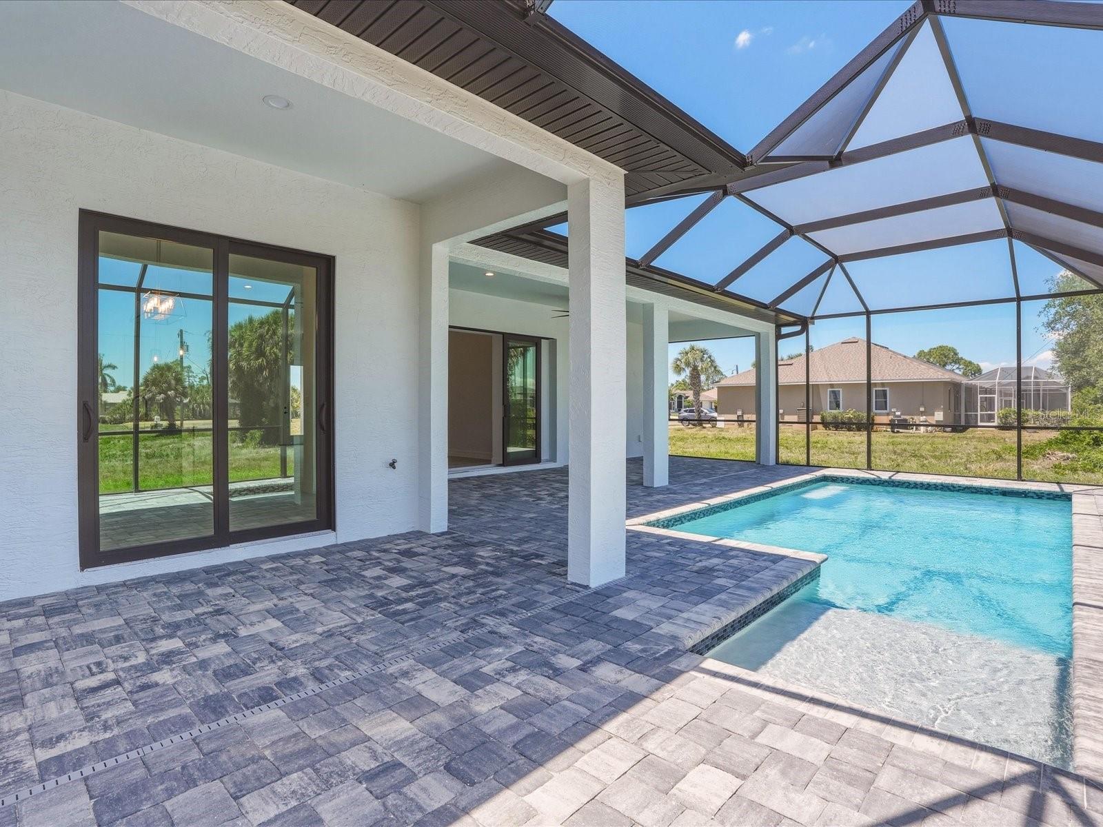 ROTONDA WEST PINE VALLEY - Residential