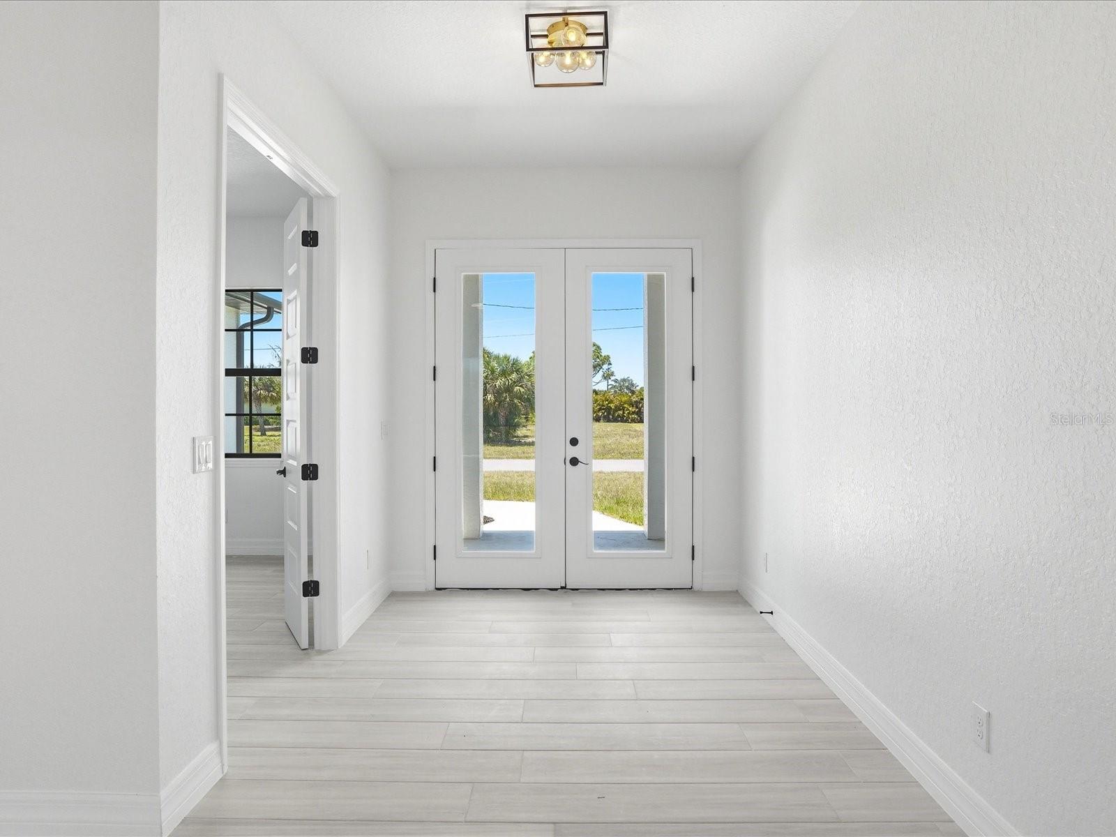 ROTONDA WEST PINE VALLEY - Residential