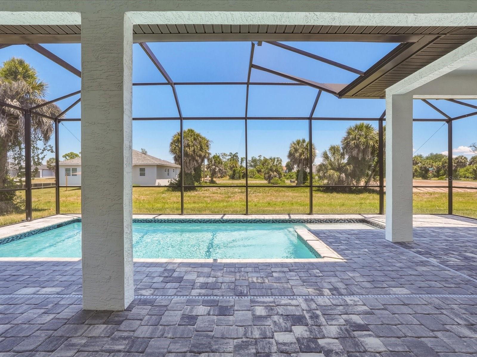 ROTONDA WEST PINE VALLEY - Residential
