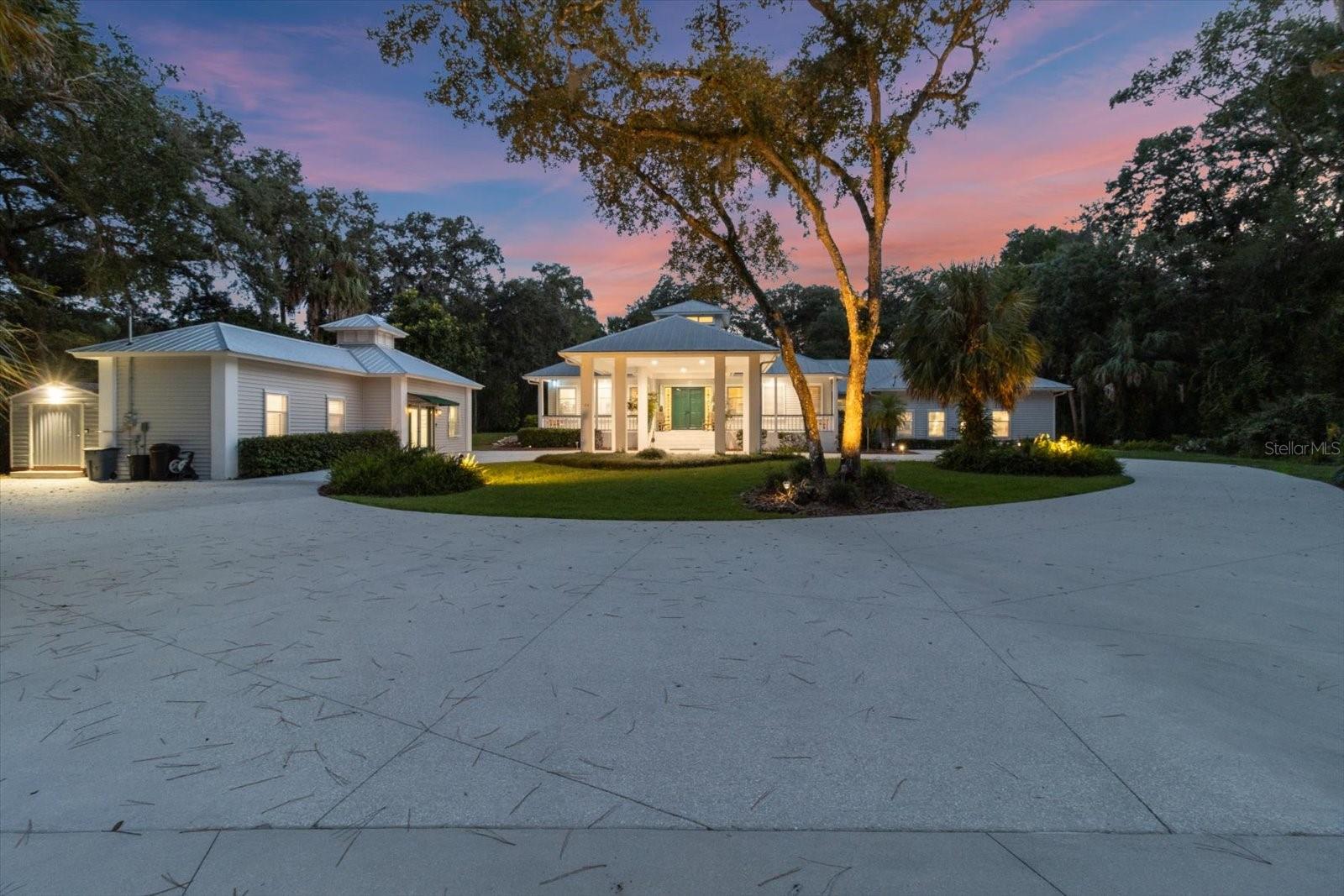 20 CAPTAINS COVE ROAD