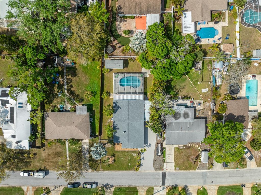 Photo of 711 Bayshore Drive, Tarpon Springs, FL 34689 (MLS # TB8486828)