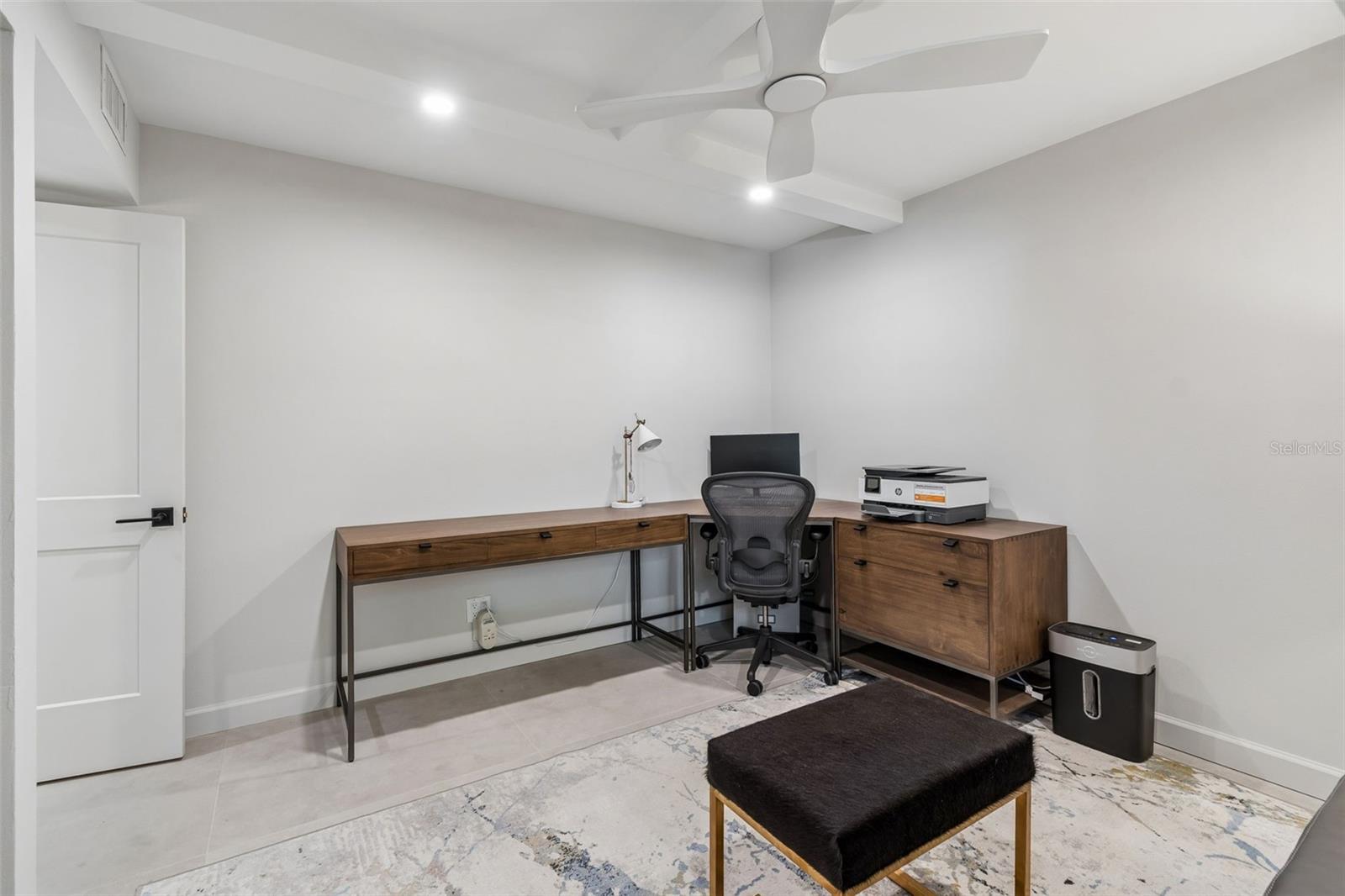 TOWNVIEW CONDO - Residential