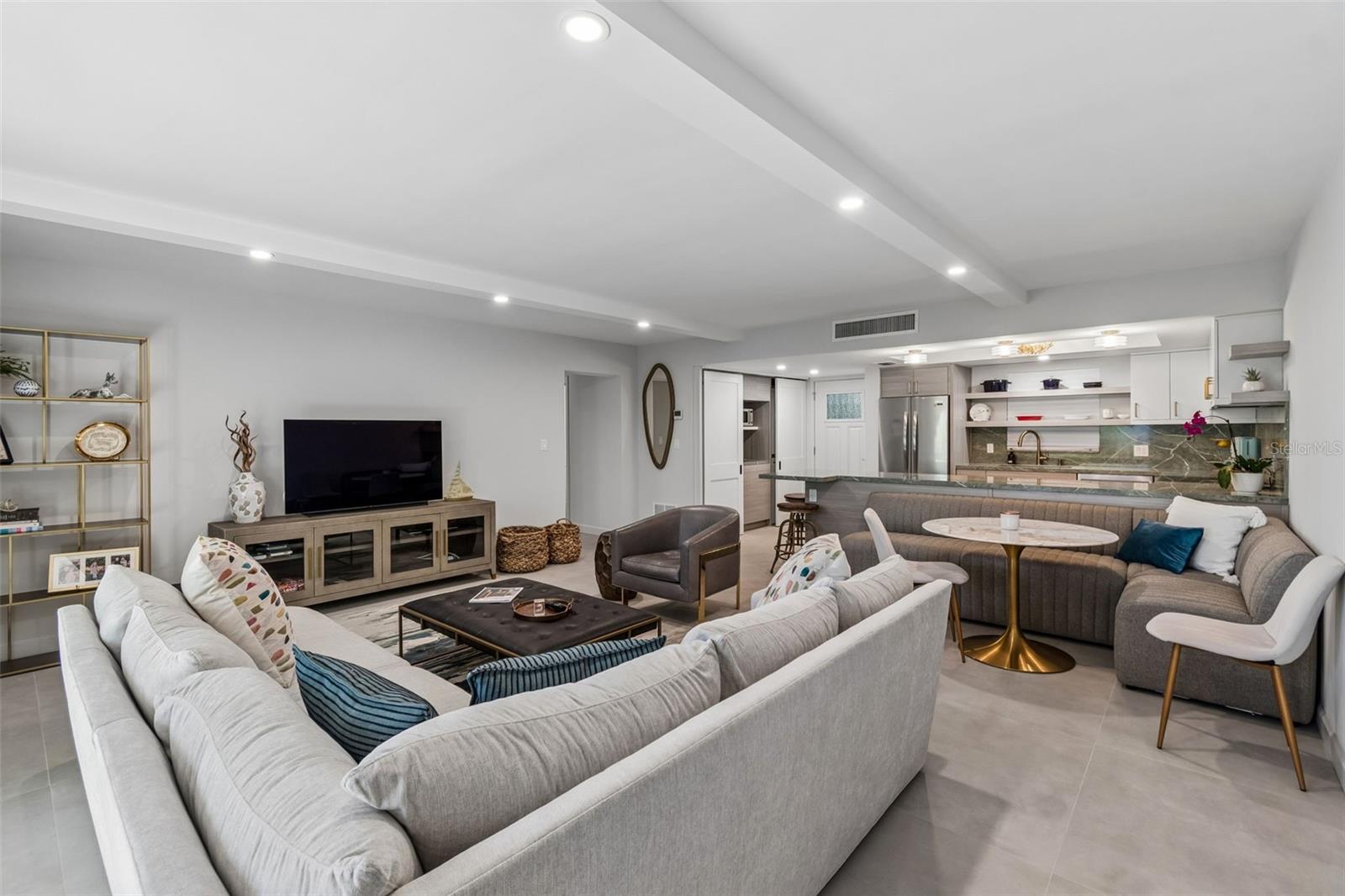 TOWNVIEW CONDO - Residential