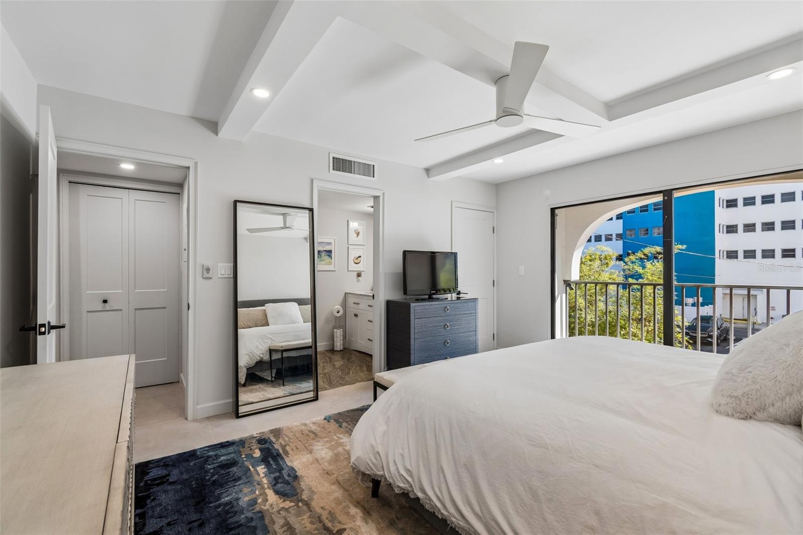 TOWNVIEW CONDO - Residential