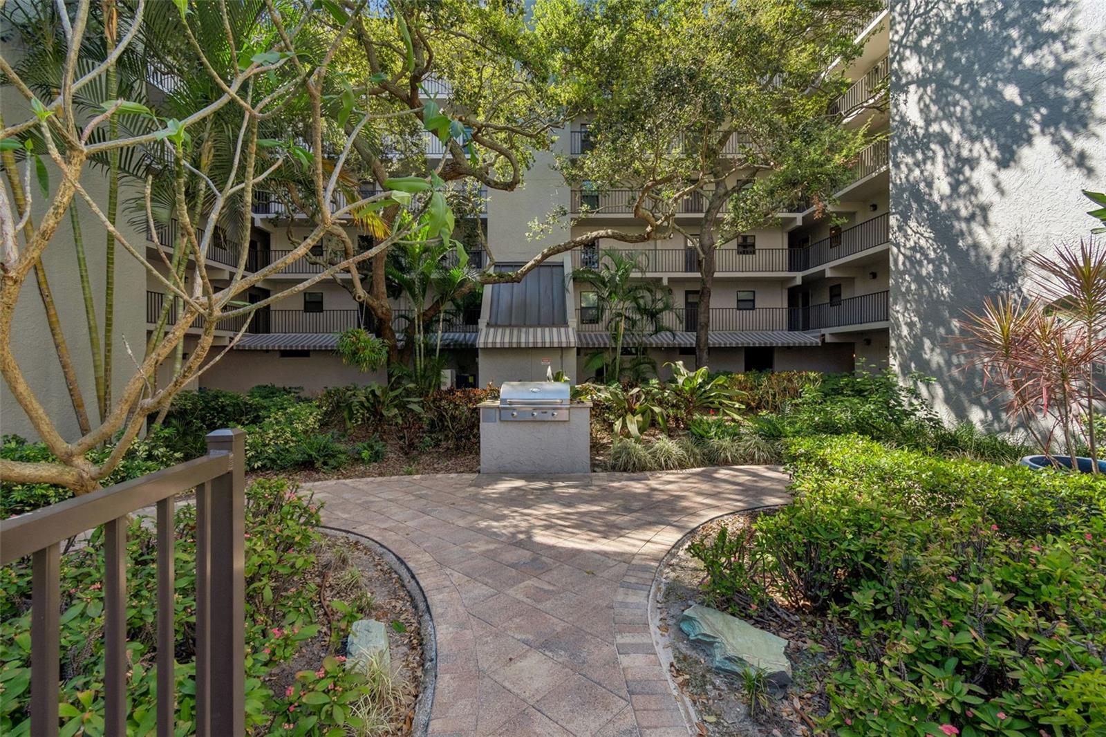 TOWNVIEW CONDO - Residential