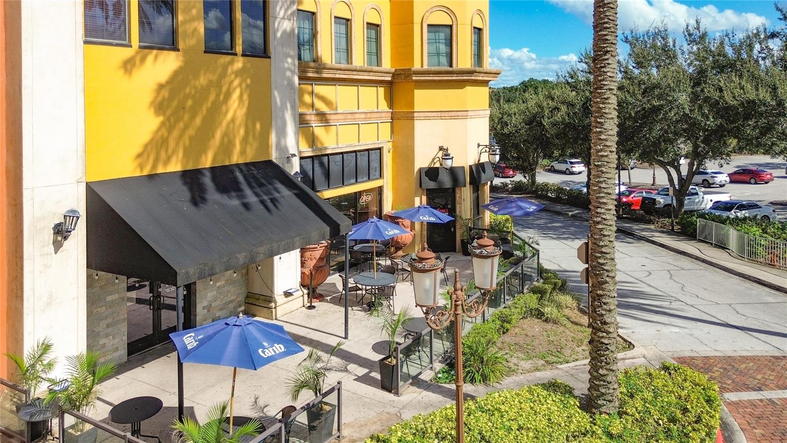 RETAIL/VERANDA PARK BLDG 8000 - Business Opportunity
