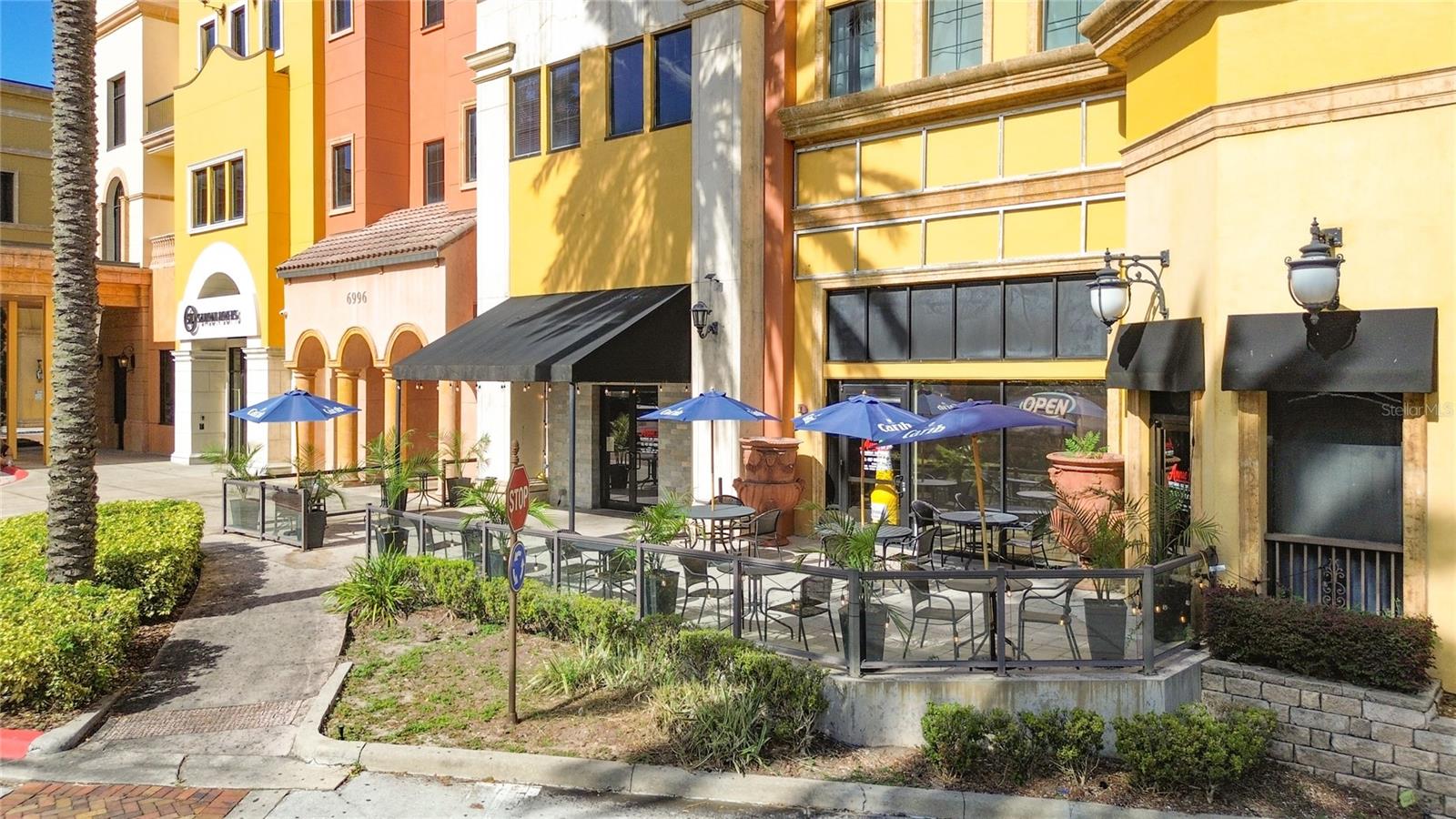 RETAIL/VERANDA PARK BLDG 8000 - Business Opportunity