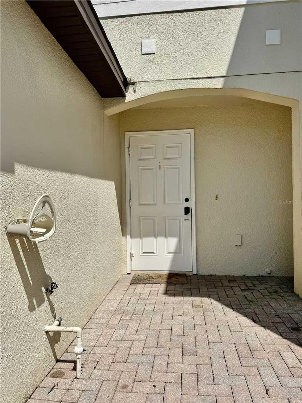 Photo of 6109 Timber Crest Drive, Saint Cloud, FL 34772 (MLS # O6400443)