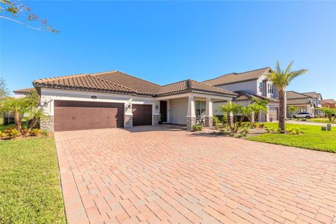 A home in DEBARY