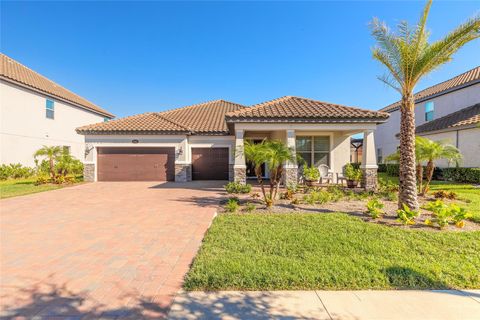 A home in DEBARY