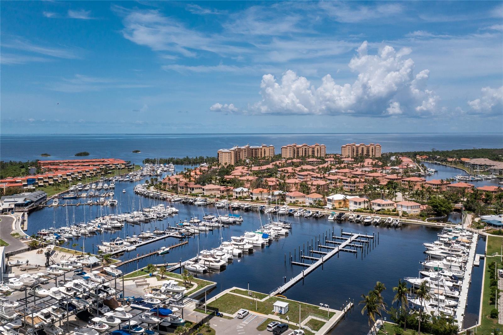 ADMIRALS POINT - Residential