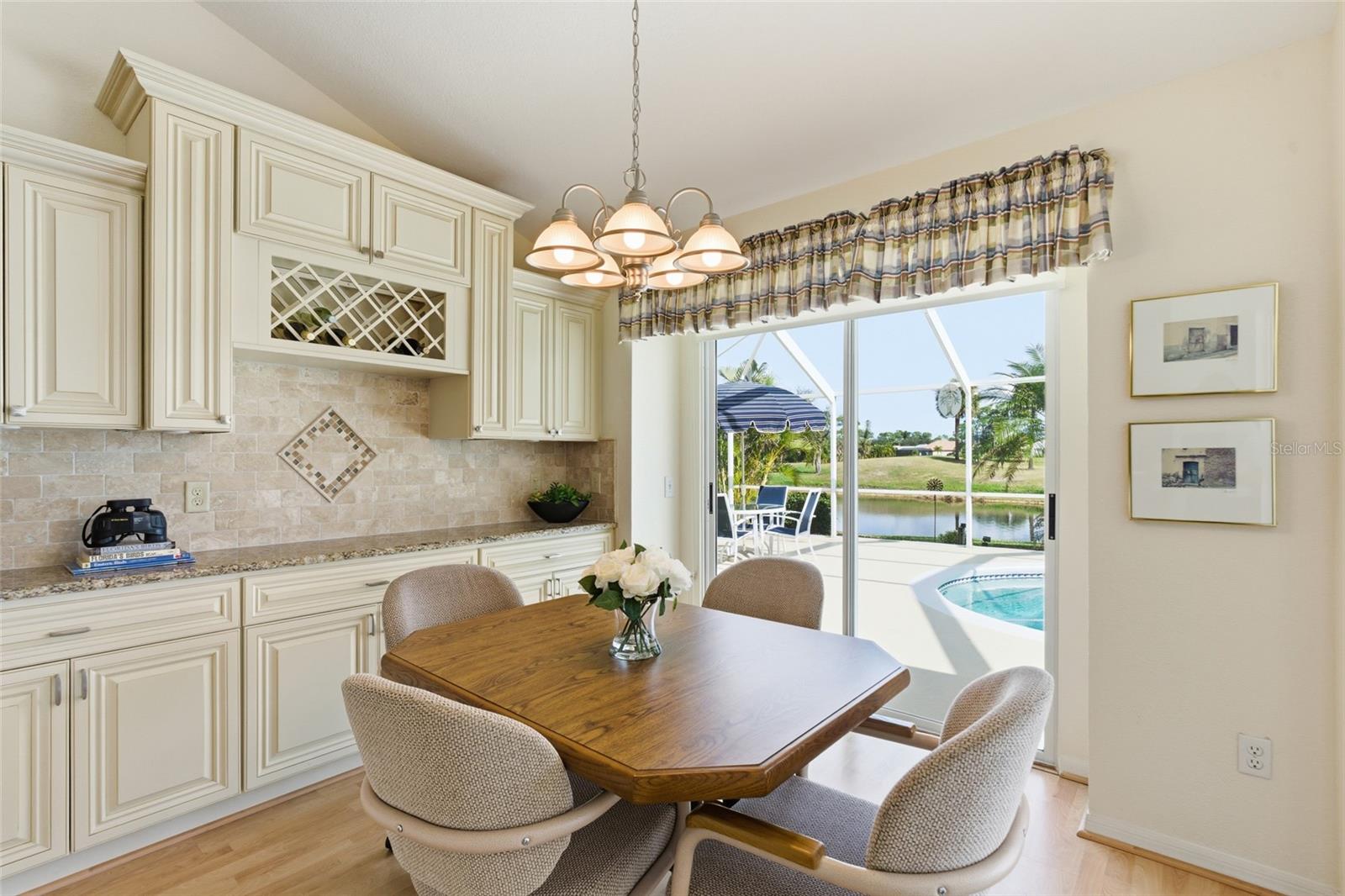 ADMIRALS POINT - Residential