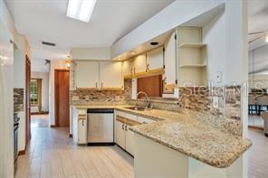 DELTONA LAKES UNIT 13 - Residential Lease