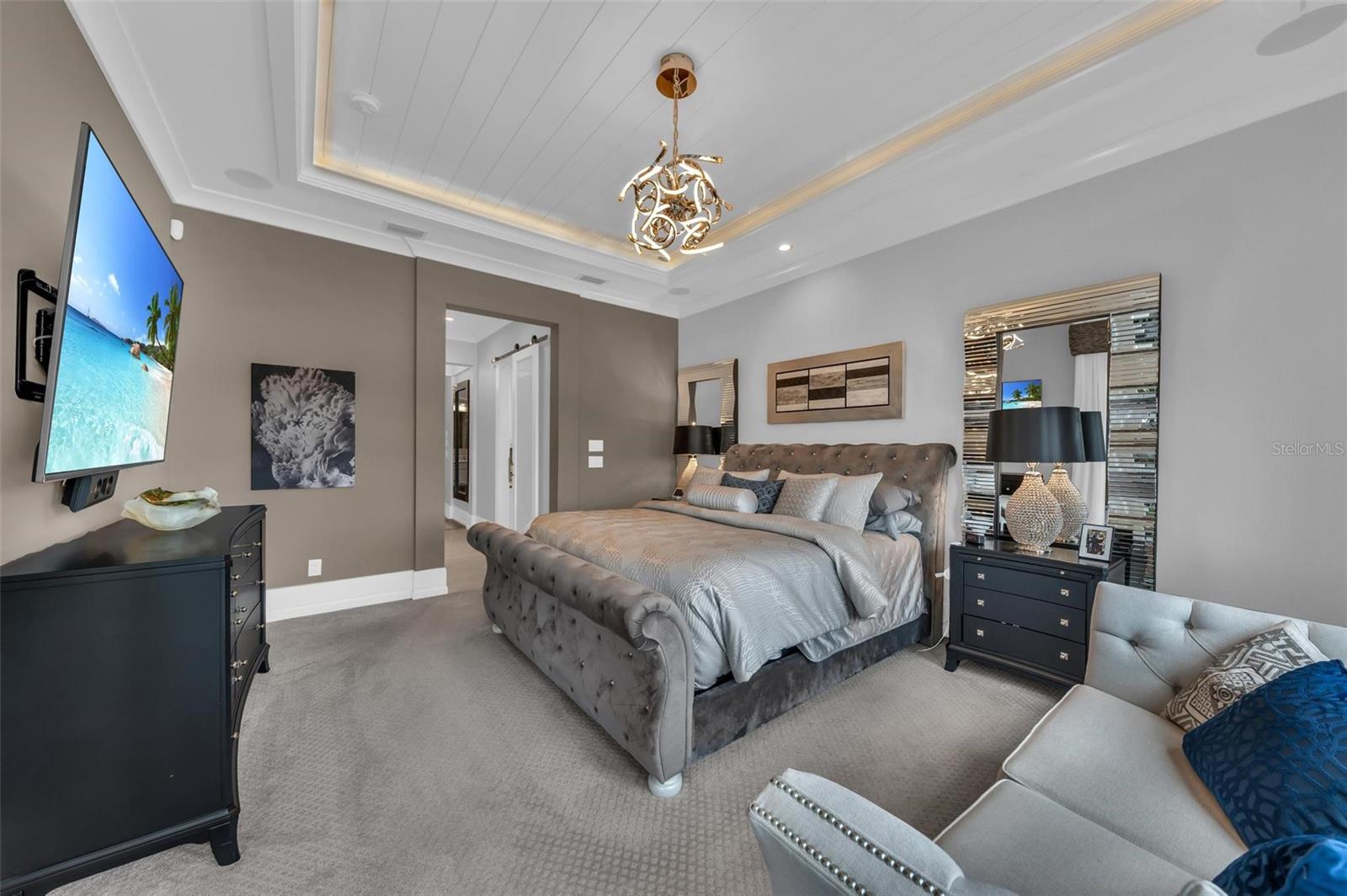 LAKE CLUB PH II - Residential