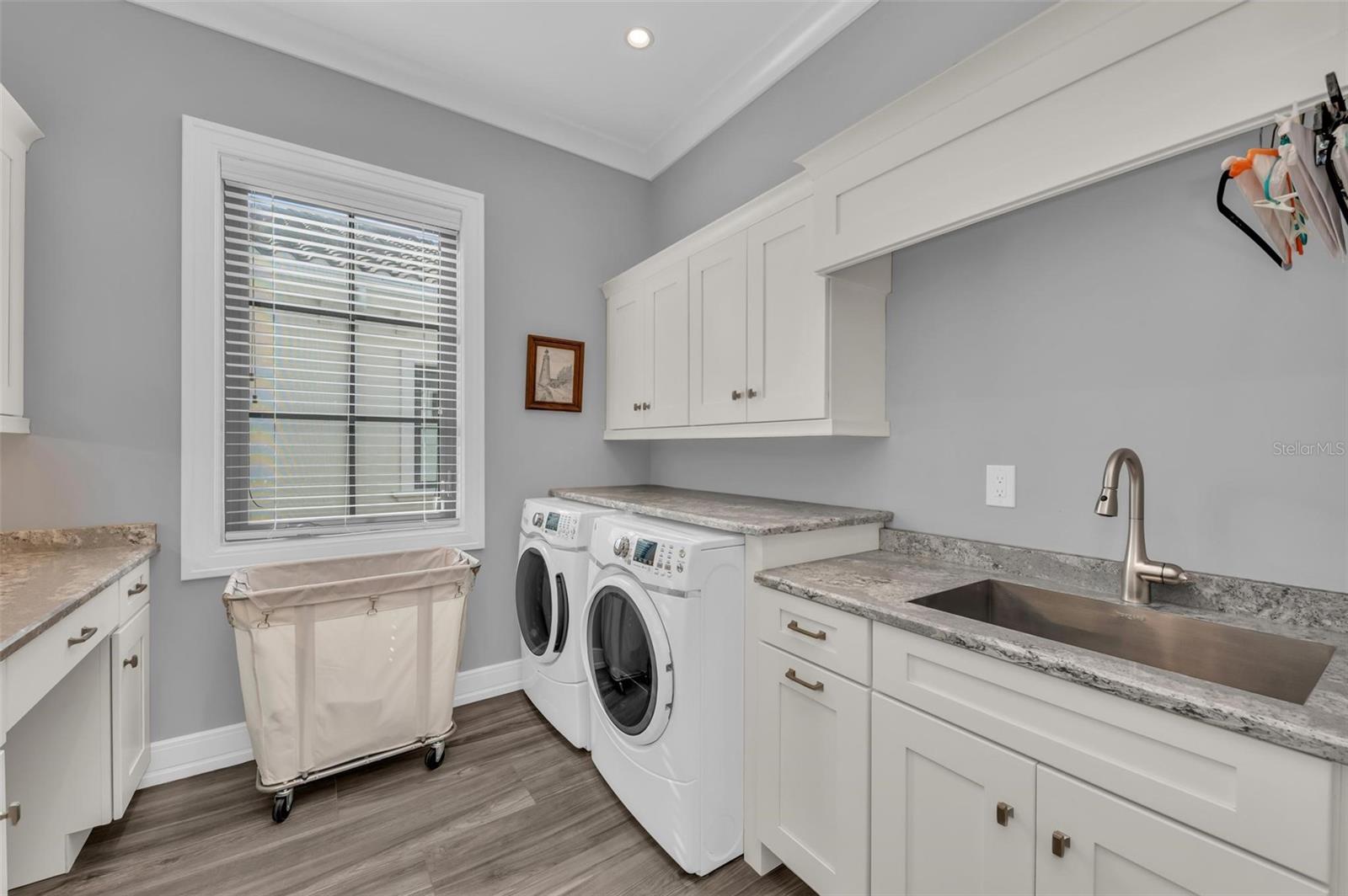 LAKE CLUB PH II - Residential