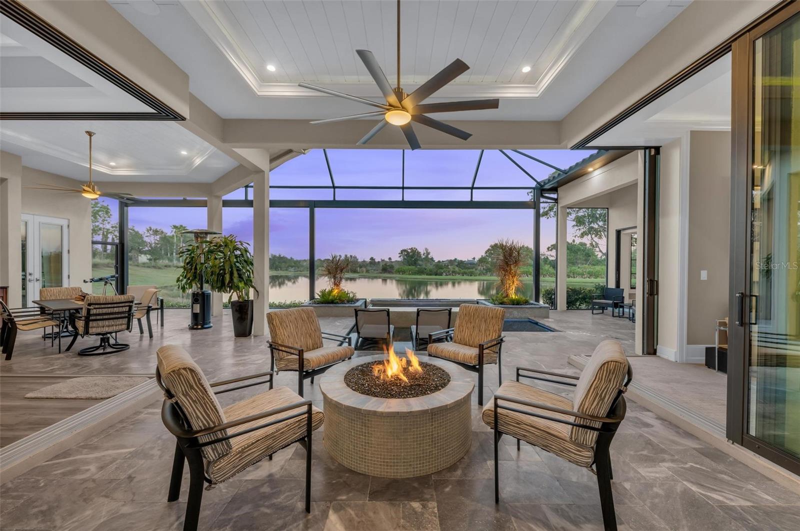 LAKE CLUB PH II - Residential