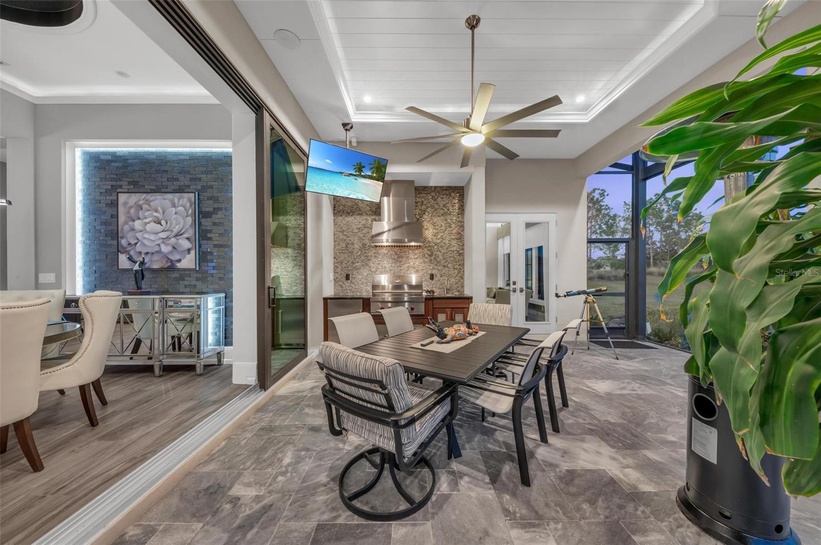 LAKE CLUB PH II - Residential