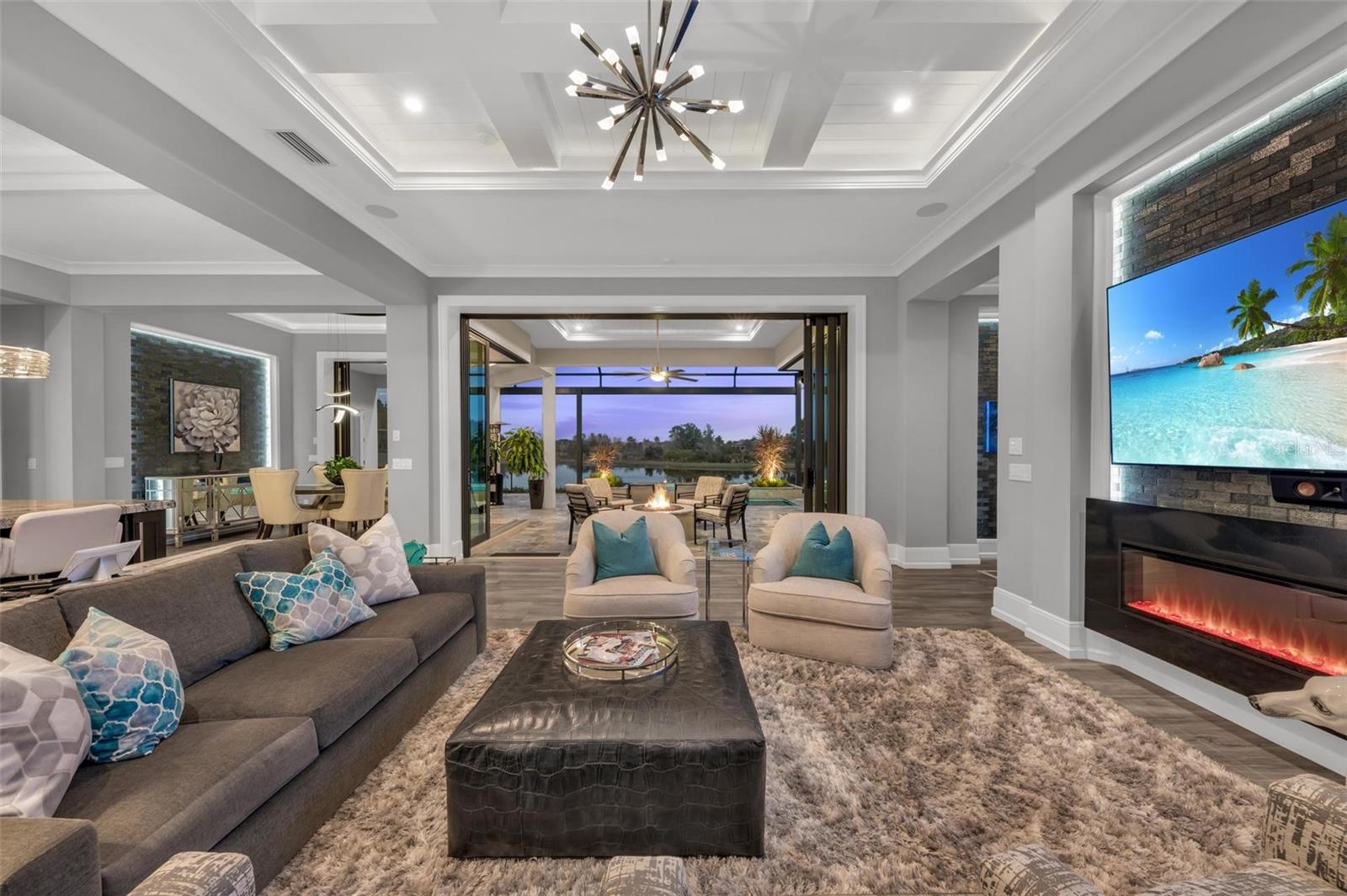 LAKE CLUB PH II - Residential