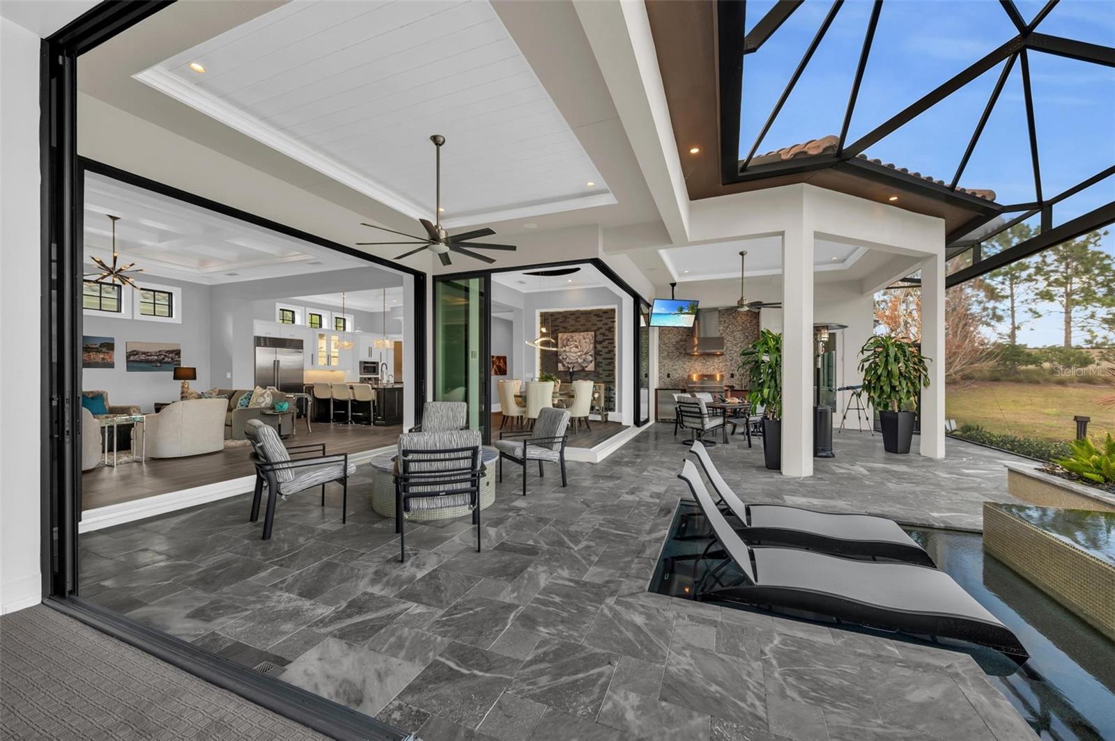 LAKE CLUB PH II - Residential