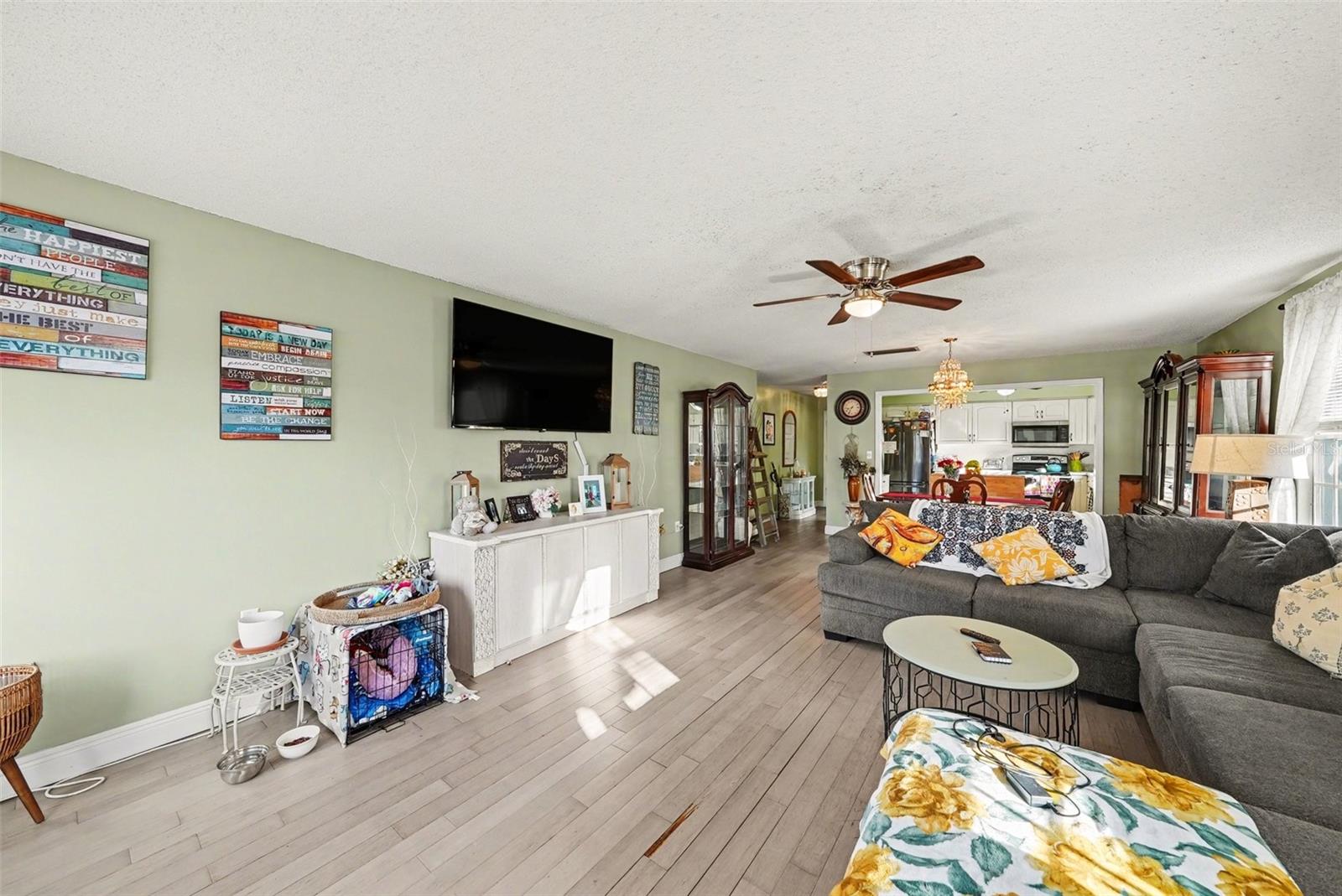 BELLEAIR FOREST - Residential