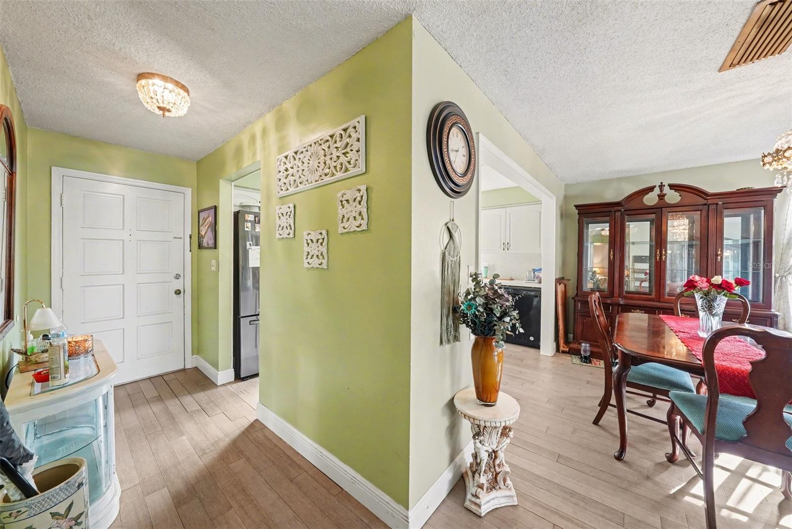 BELLEAIR FOREST - Residential