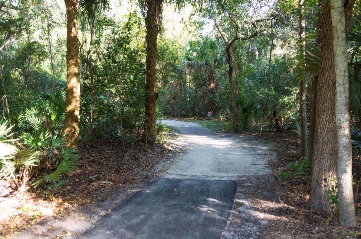 35 KANKAKEE TRAIL