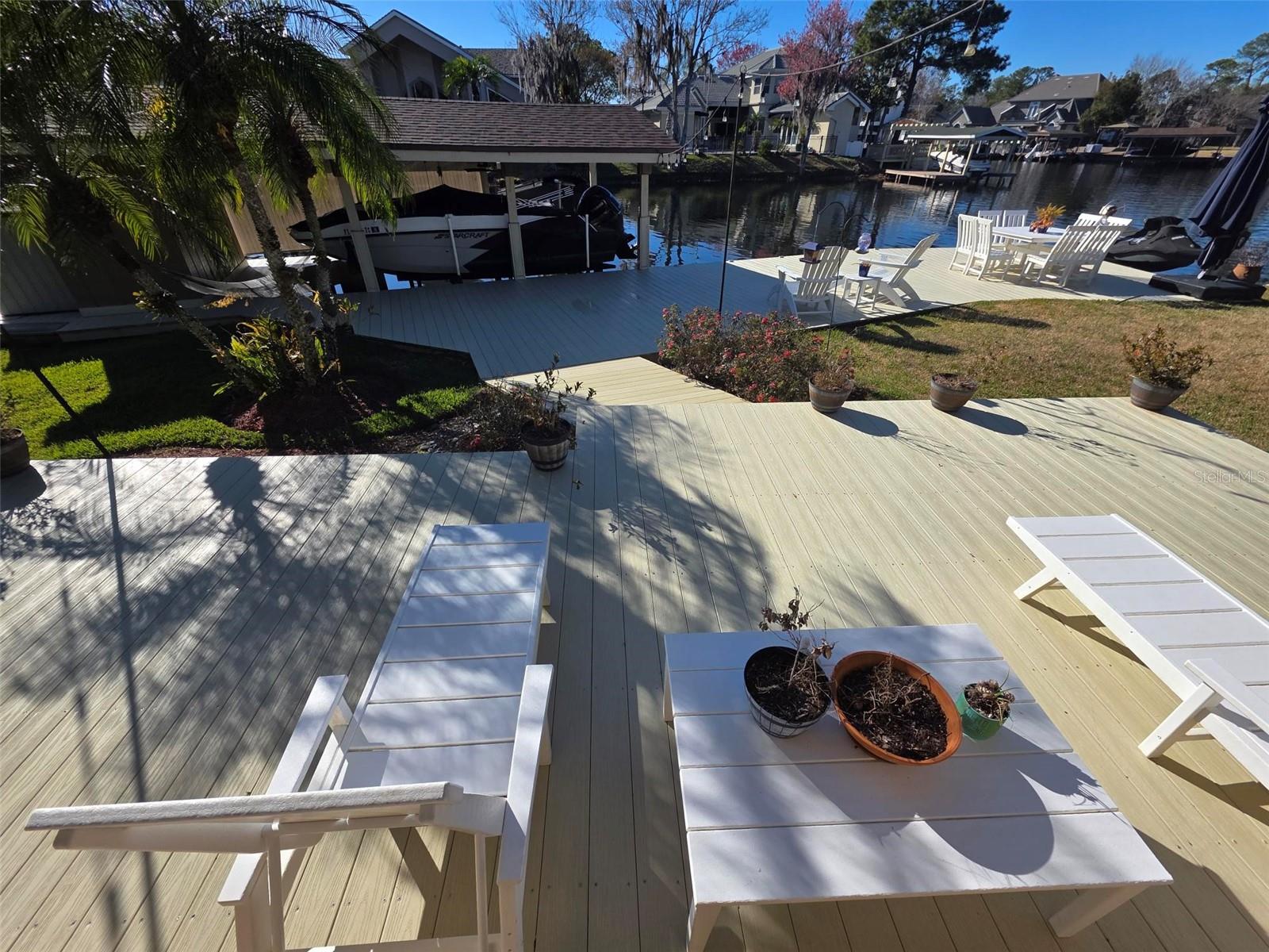 218 S SHADOWBAY BOULEVARD