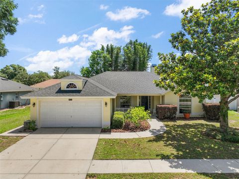 Photo of 3677 Park Green Court, Tavares, FL 32778 (MLS # G5097304)