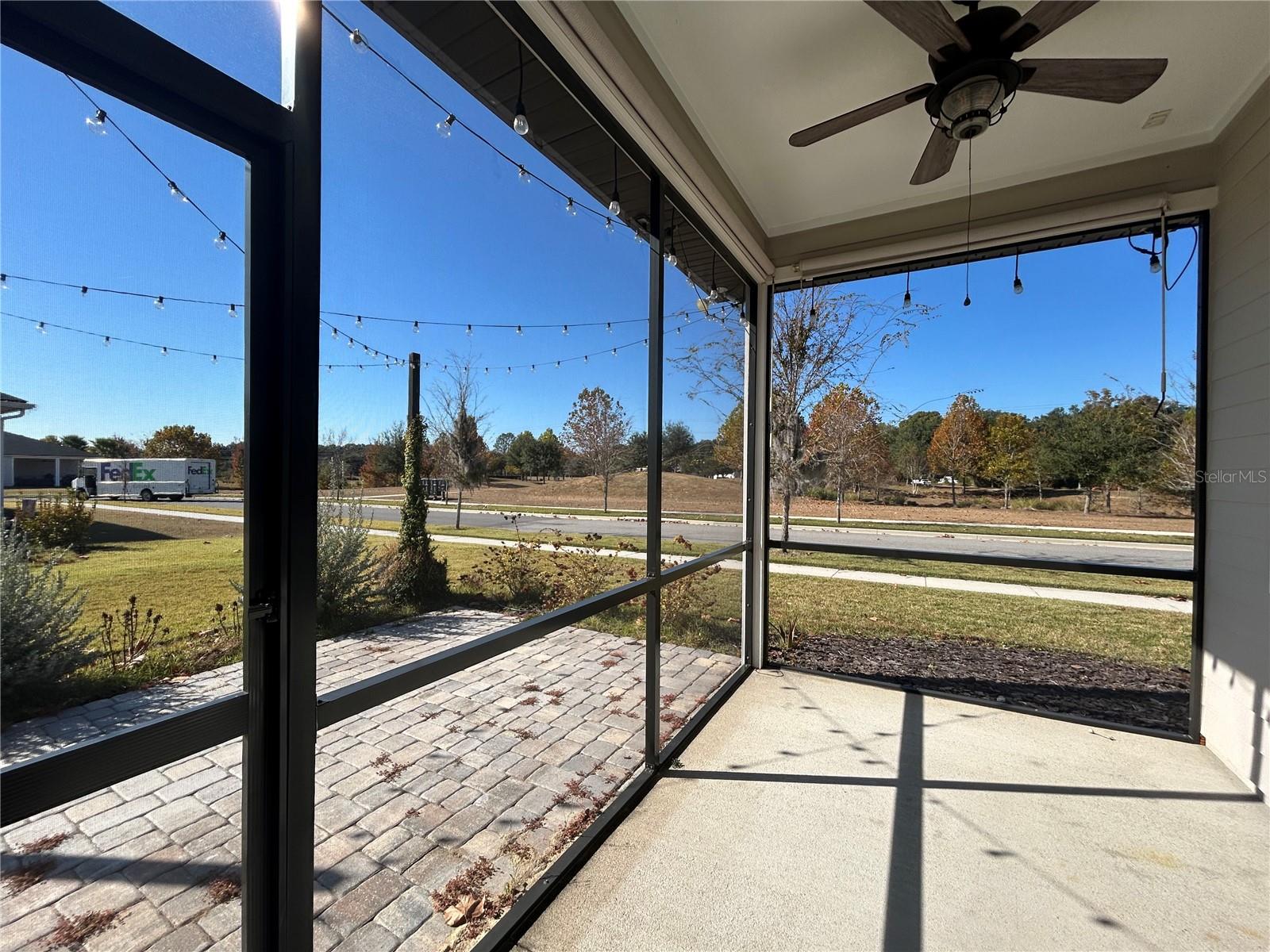 OAKMONT PH 3 PB 35 PG 60 - Residential Lease