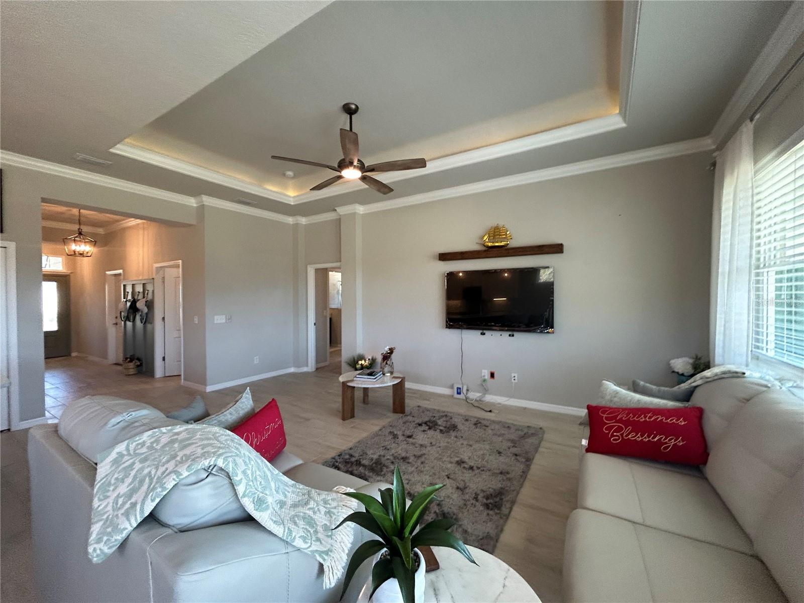 OAKMONT PH 3 PB 35 PG 60 - Residential Lease