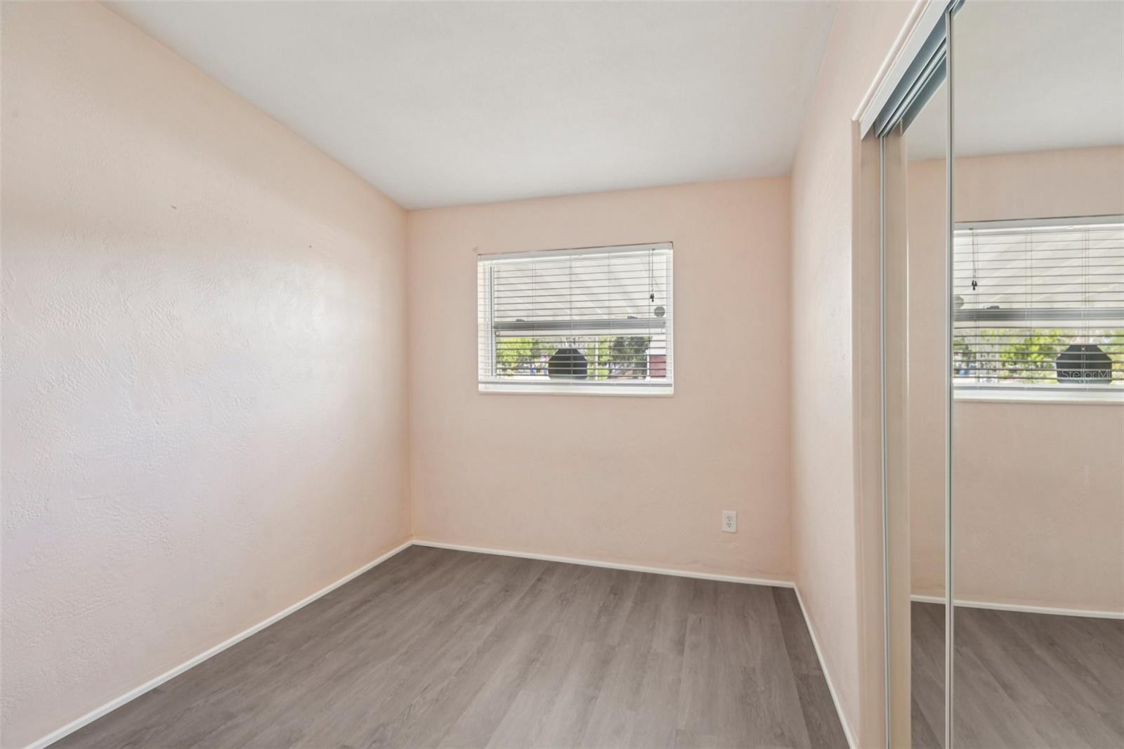 NORTH ST PETERSBURG - Residential