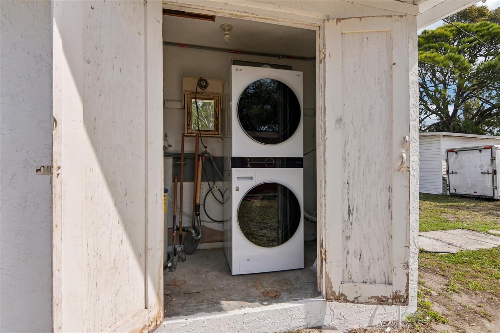 NORTH ST PETERSBURG - Residential