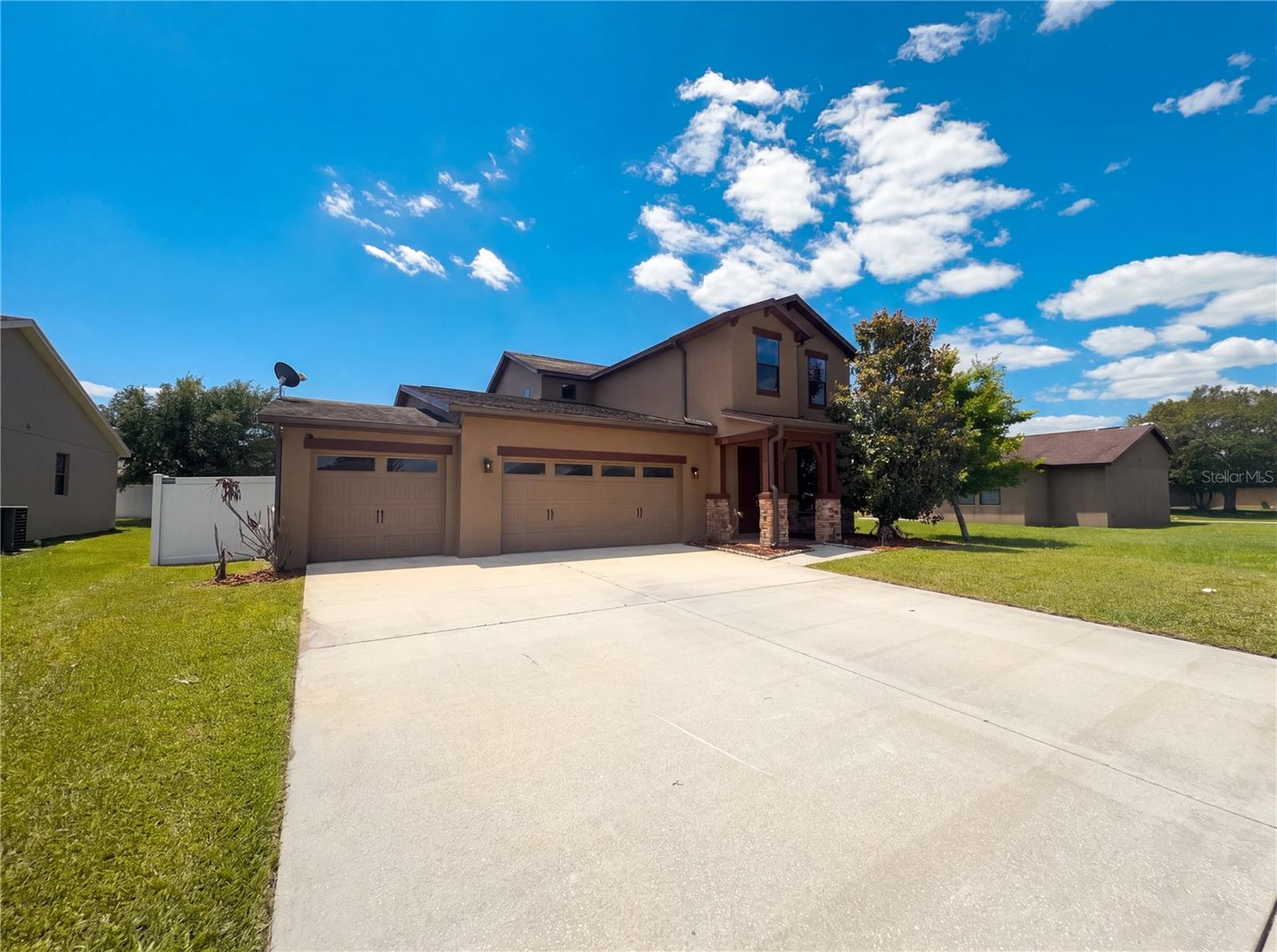 DORAL POINTE UNIT 2 - Residential