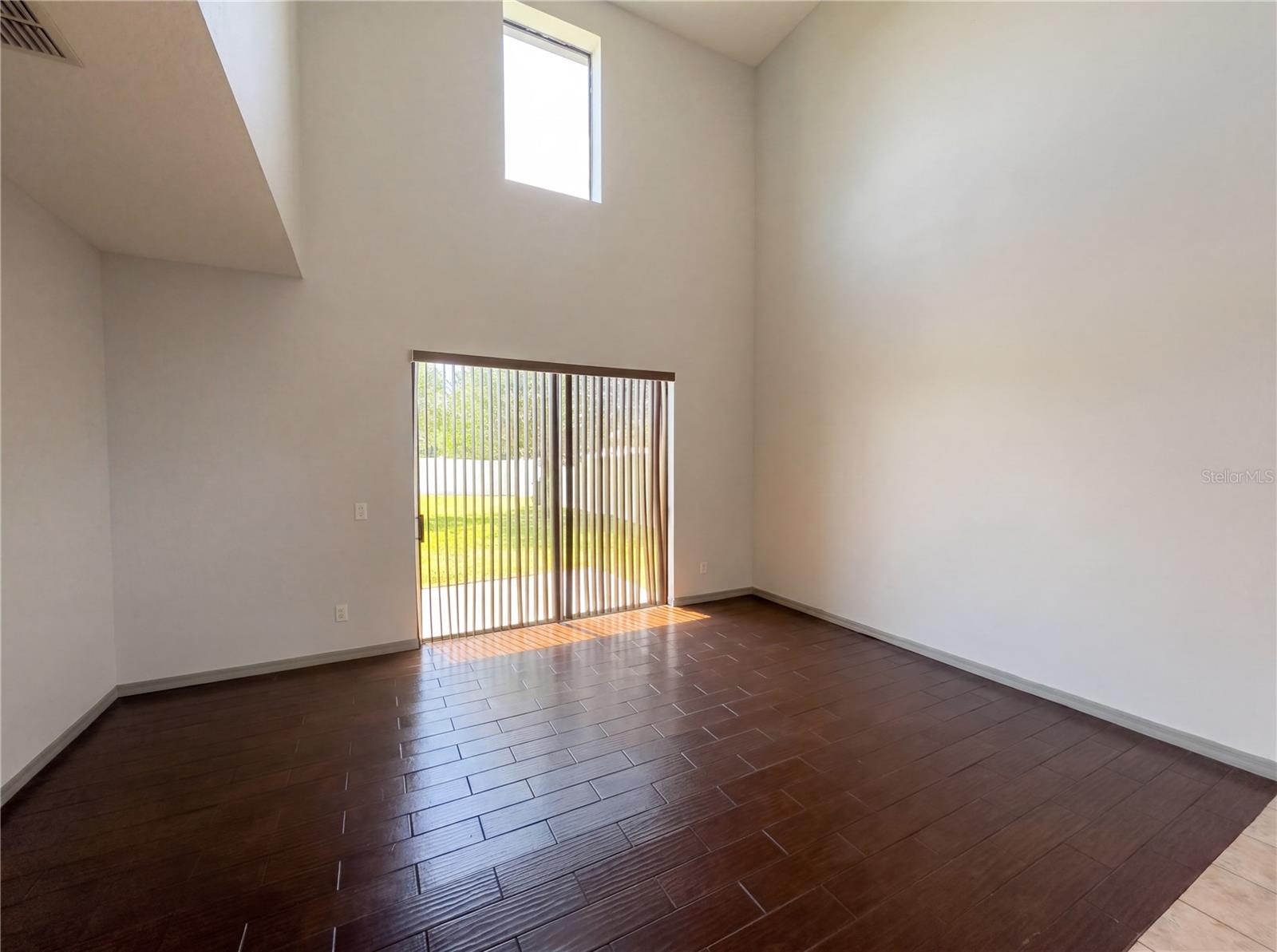 DORAL POINTE UNIT 2 - Residential